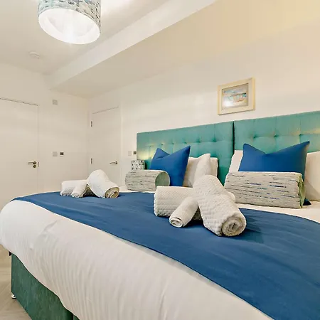 3 Bed In Newquay 90070 Holiday home Newquay (Cornwall)